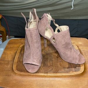 Lauren Conrad Carmel Mauve 3 1/2 “ heels